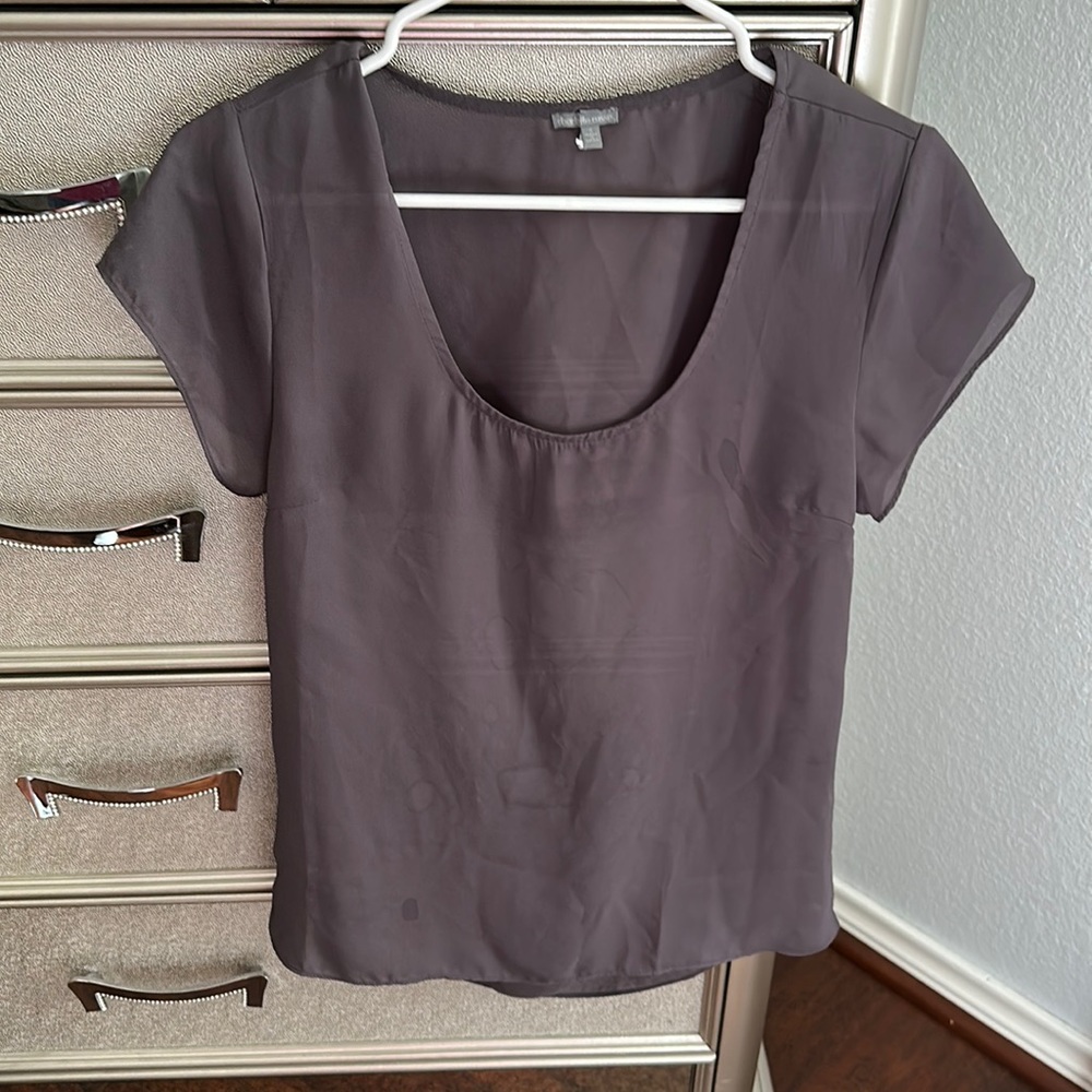 Size small semi-sheer gray open back short sleeve blouse
